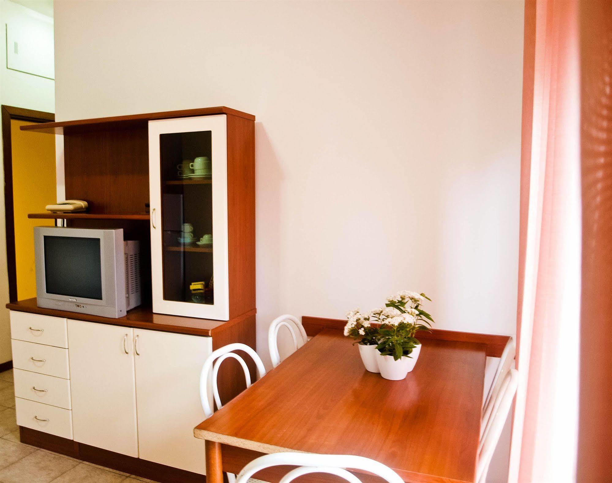 Residence Auriga Rimini Exterior photo
